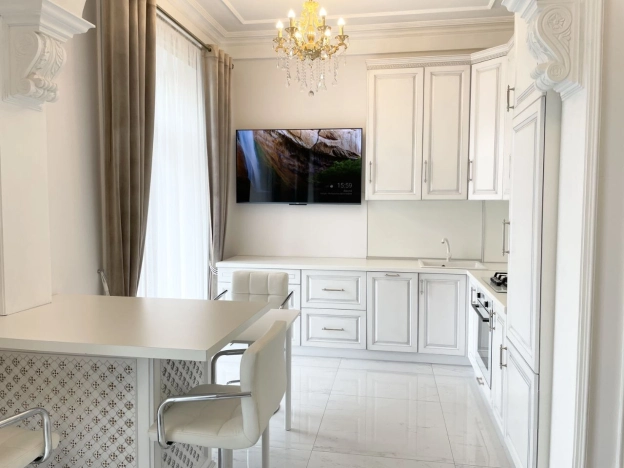 Купить квартиру в Москве. Вариант № 10382111, 3, площадь -  квм, цена 70000000 рублей