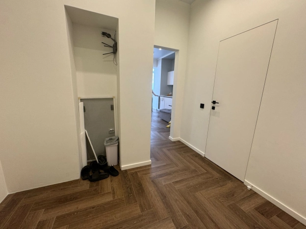 Купить двухкомнатную квартиру на улице Юрия Клыкова в Элисте. Вариант № 29497, 6, площадь -  квм, цена 7900000 рублей