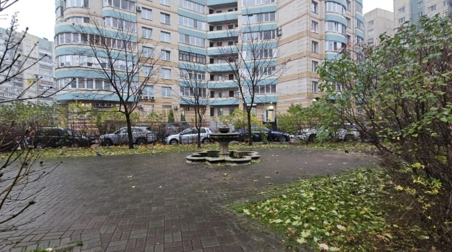 Купить однокомнатную квартиру в Санкт-Петербурге. Вариант № 9465788, 4, площадь -  квм, цена 8500000 рублей