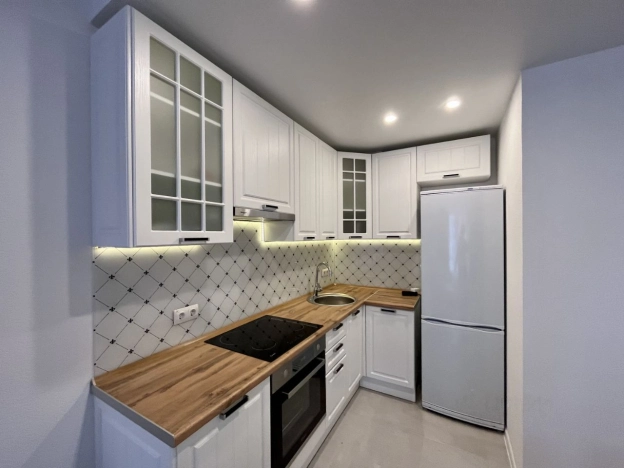 Купить квартиру в Москве. Вариант № 8995653, 3, площадь - квм, цена 20000000 рублей