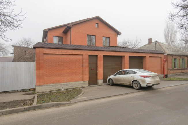 Купить дом в районе Пролетарский в Ростове-на-Дону. Вариант № 25525, 0, площадь -  квм, цена 24500000 рублей