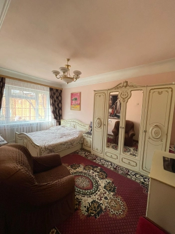 Купить дом на улице Карла Маркса в Краснодаре. Вариант № 28496, 1, площадь -  квм, цена 33000000 рублей