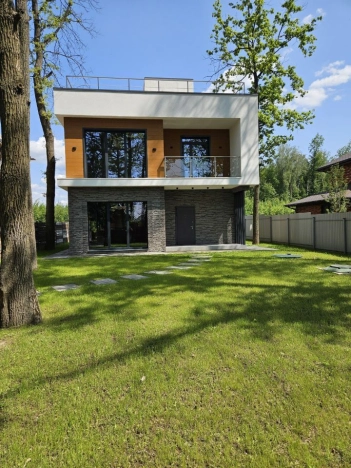 Купить дом в Москве. Вариант № 9654909, 2, площадь - квм, цена 26250000 рублей