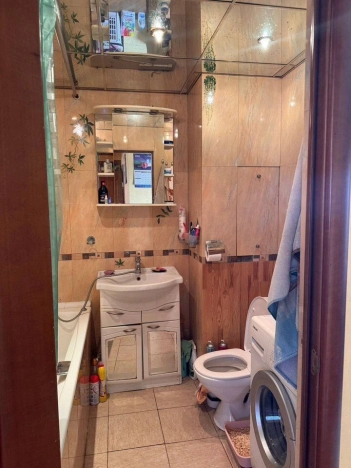 Купить квартиру в Москве. Вариант № 8055539, 28, площадь - квм, цена 25800000 рублей