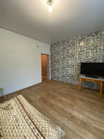 . Вариант № 43664, 18, площадь - 83 квм, цена 6100000 рублей