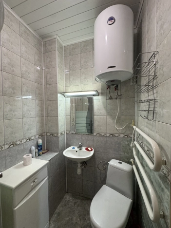 Купить однокомнатную квартиру на улице Олимпийская в Калининградской области. Вариант № 3037179, 17, площадь -  квм, цена 3640000 рублей