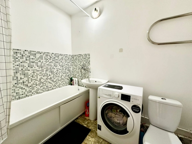 . Вариант № 5829447, 3, площадь - 37.9 квм, цена 4380000 рублей