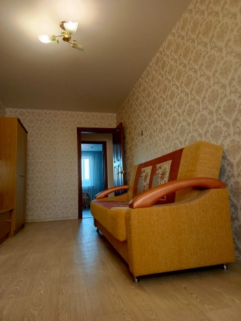 Купить трехкомнатную квартиру в Новосибирске. Вариант № 7627246, 7, площадь -  квм, цена 5600000 рублей