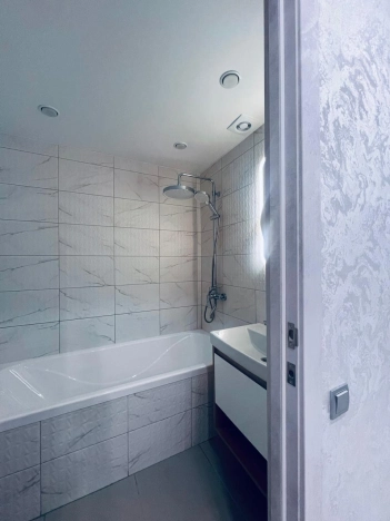 Купить квартиру в Искитиме. Вариант № 9428510, 11, площадь -  квм, цена 5450000 рублей