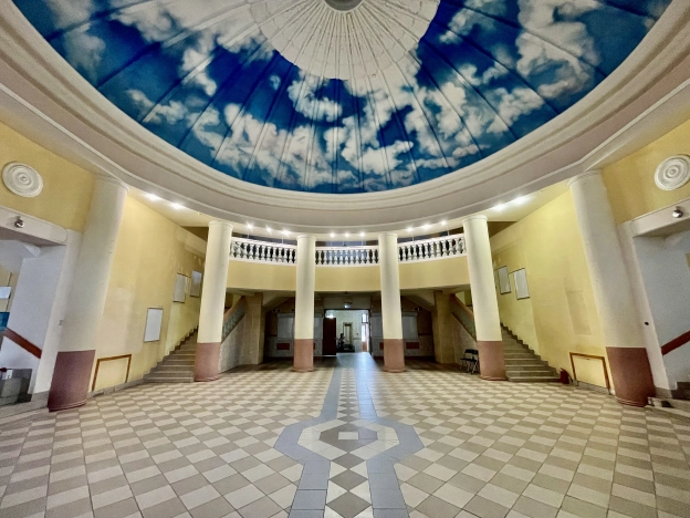 Купить коммерческую недвижимость в Стерлитамаке. Вариант № 6964, 8, площадь -  квм, цена 50000000 рублей