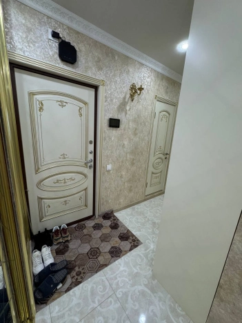 Купить квартиру в Москве. Вариант № 2394316, 18, площадь -  квм, цена 30500000.0000 рублей