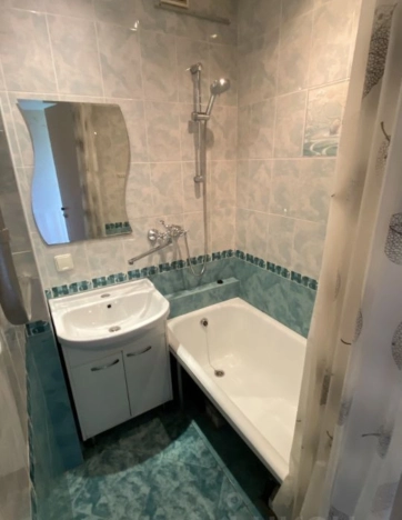 Купить квартиру у метро Давыдково в Москве. Вариант № 7792704, 8, площадь -  квм, цена 14450000 рублей