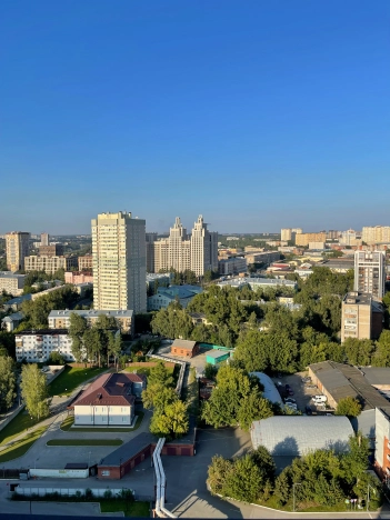 Купить двухкомнатную квартиру в районе Заельцовский в Новосибирске. Вариант № 3195178, 33, площадь -  квм, цена 12050000 рублей