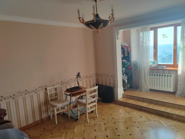 Купить квартиру в Москве. Вариант № 2349597, 19, площадь - квм, цена 72000000.0000 рублей