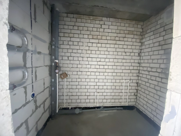 Купить однокомнатную квартиру в Калужской области. Вариант № 6264772, 8, площадь -  квм, цена 3990000 рублей