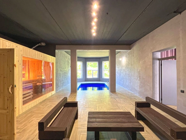 Купить дом в Тюменской области. Вариант № 43350, 10, площадь -  квм, цена 37000000 рублей