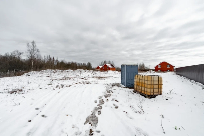 Купить земельный участок в Санкт-Петербурге. Вариант № 7110, 7, площадь -  квм, цена 3800000 рублей