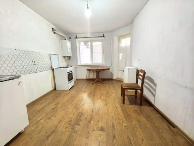 Купить двухкомнатную квартиру на улице Юрия Клыкова в Элисте. Вариант № 21342, 9, площадь -  квм, цена 6500000 рублей