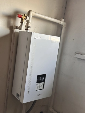 Купить дом в Иркутской области. Вариант № 9325403, 20, площадь -  квм, цена 6500000 рублей