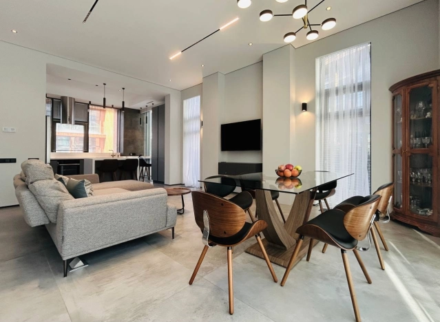 Купить таунхаус в Москве. Вариант № 2990979, 1, площадь -  квм, цена 109000000 рублей