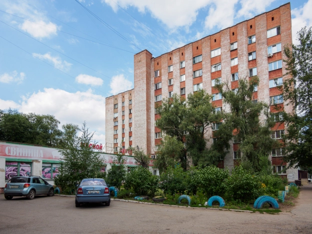 Купить комнату в Омске. Вариант № 231494, 12, площадь -  квм, цена 1390000 рублей