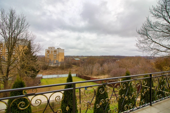 Купить дом в Микрорайоне Веризино в Владимире. Вариант № 5443621, 3, площадь -  квм, цена 30000000 рублей