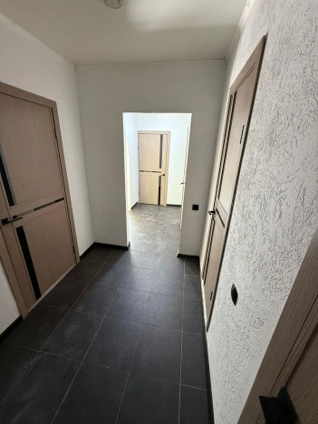 Купить четырехкомнатную квартиру в Белгородской области. Вариант № 5278331, 5, площадь -  квм, цена 5500000 рублей