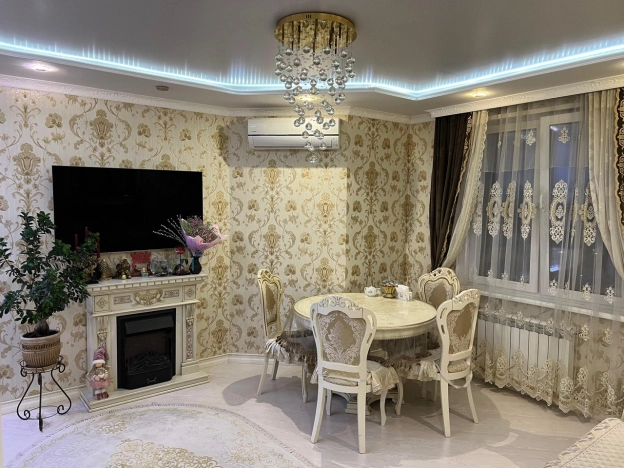 Купить двухкомнатную квартиру на улице Поляны в Москве. Вариант № 10625166, 6, площадь -  квм, цена 13800000 рублей