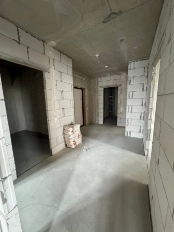 Купить трехкомнатную квартиру в Санкт-Петербурге. Вариант № 6412, 15, площадь -  квм, цена 19670000 рублей