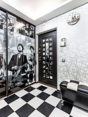 Купить трехкомнатную квартиру у метро Гражданский проспект в Санкт-Петербурге. Вариант № 18163, 23, площадь -  квм, цена 23900000 рублей