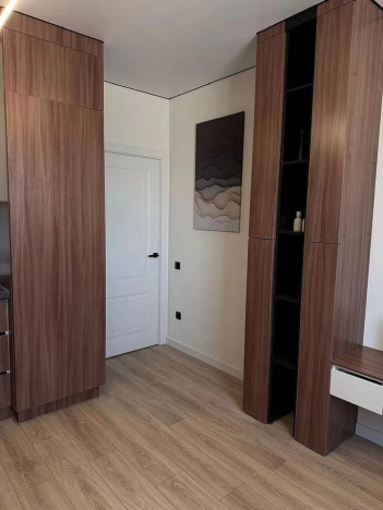 Купить однокомнатную квартиру в Ростовской области. Вариант № 10414564, 14, площадь -  квм, цена 5950000 рублей