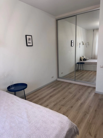 Купить квартиру в Москве. Вариант № 8431324, 3, площадь -  квм, цена 9900000 рублей