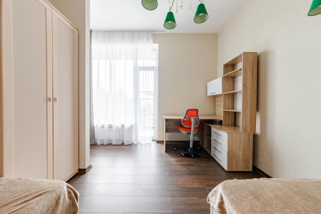 Купить квартиру на вторичке у метро Беговая в Санкт-Петербурге. Вариант № 956858, 16, площадь -  квм, цена 16300000 рублей