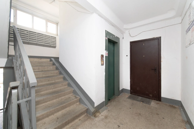 Купить двухкомнатную квартиру в Микрорайоне 142-й, Магнитогорск в Магнитогорске. Вариант № 6632370, 17, площадь -  квм, цена 4100000 рублей