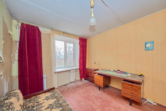 Купить трехкомнатную квартиру в Рязанской области. Вариант № 8363451, 5, площадь -  квм, цена 4100000 рублей