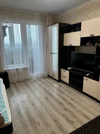 Купить однокомнатную квартиру на улице Коммунистическая в Калининграде. Вариант № 22468, 3, площадь -  квм, цена 5050000 рублей