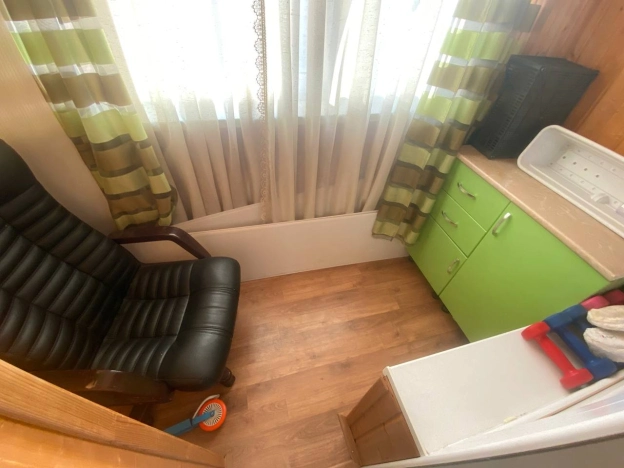 . Вариант № 41824, 13, площадь - 85 квм, цена 10500000 рублей