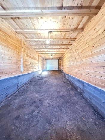 Купить дом в Иркутской области. Вариант № 9503933, 24, площадь -  квм, цена 7590000 рублей