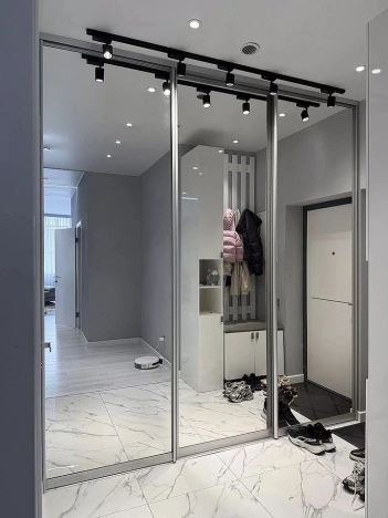 Купить трехкомнатную квартиру в районе Кировский в Ростове-на-Дону. Вариант № 240132, 15, площадь -  квм, цена 22800000 рублей