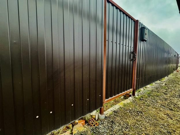 Купить дом в Микрорайоне Стройучасток, Старый Оскол в Старом Осколе. Вариант № 10651439, 17, площадь - квм, цена 1600000 рублей