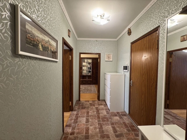 Купить квартиру в Москве. Вариант № 8563465, 13, площадь -  квм, цена 16800000 рублей