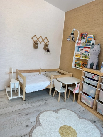 Купить дом в Санкт-Петербурге. Вариант № 8111141, 17, площадь -  квм, цена 10500000 рублей