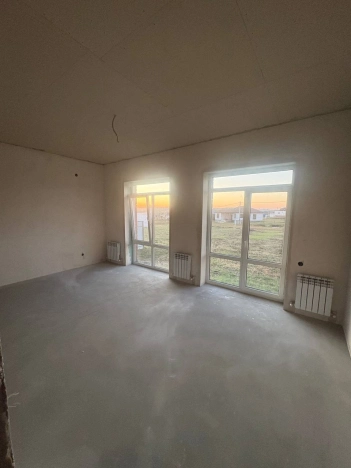 Купить дом в Строителе. Вариант № 10833860, 2, площадь -  квм, цена 7590000 рублей