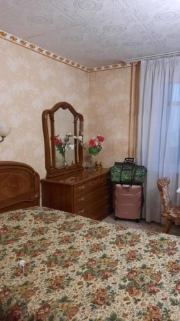 Купить квартиру в ЮЗАО в Москве. Вариант № 1803731, 3, площадь -  квм, цена 15000000.0000 рублей