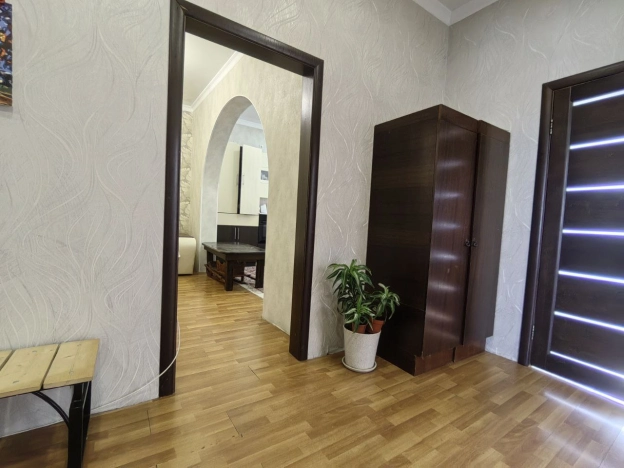 . Вариант № 27247, 6, площадь - 150.2 квм, цена 8100000 рублей