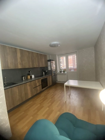 Купить трехкомнатную квартиру в Микрорайоне Строитель, Мытищи в Мытищах. Вариант № 9272909, 1, площадь -  квм, цена 11400000 рублей