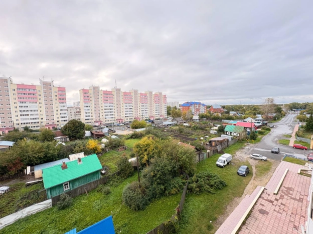 Купить квартиру в Тобольске. Вариант № 2888229, 9, площадь -  квм, цена 4800000 рублей