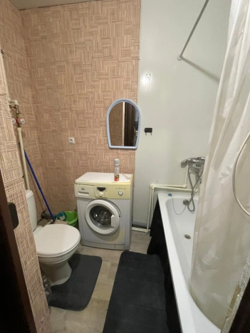 Купить квартиру на улице Светлая в Пензенской области. Вариант № 3952351, 4, площадь -  квм, цена 2400000 рублей