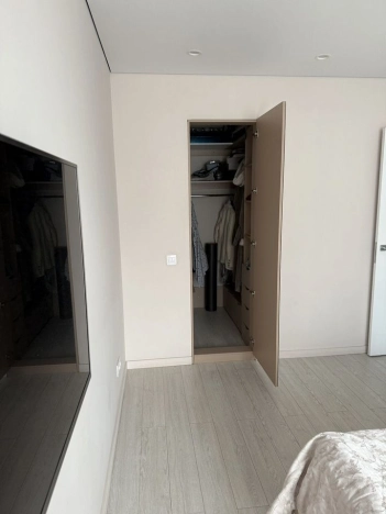 Купить квартиру в Москве. Вариант № 9505407, 16, площадь -  квм, цена 17500000 рублей