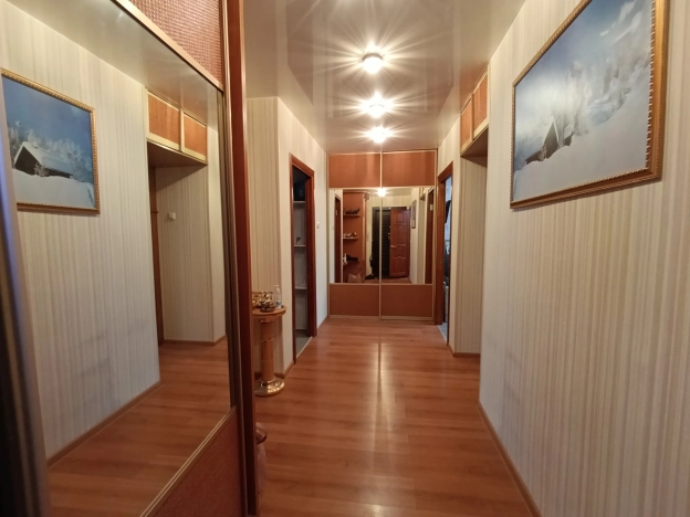 Купить трехкомнатную квартиру на улице Юбилейная в Белгородской области. Вариант № 7529388, 1, площадь -  квм, цена 5200000 рублей